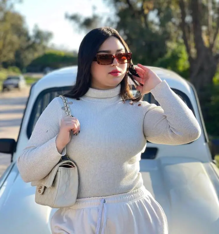 7 Stunning Angular Sunglasses Round Face Women Need Now