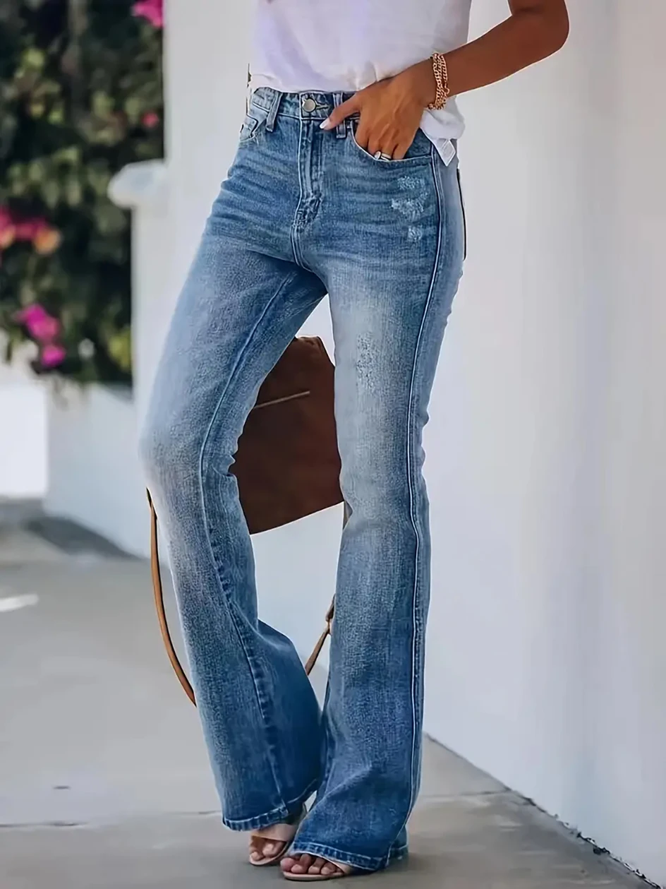Women Jeans Outfit Ideas for College Students