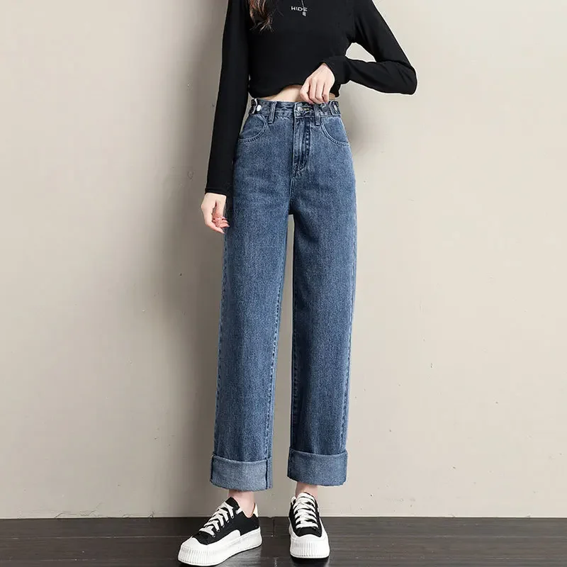 Best Trendy Jeans for Women 2026