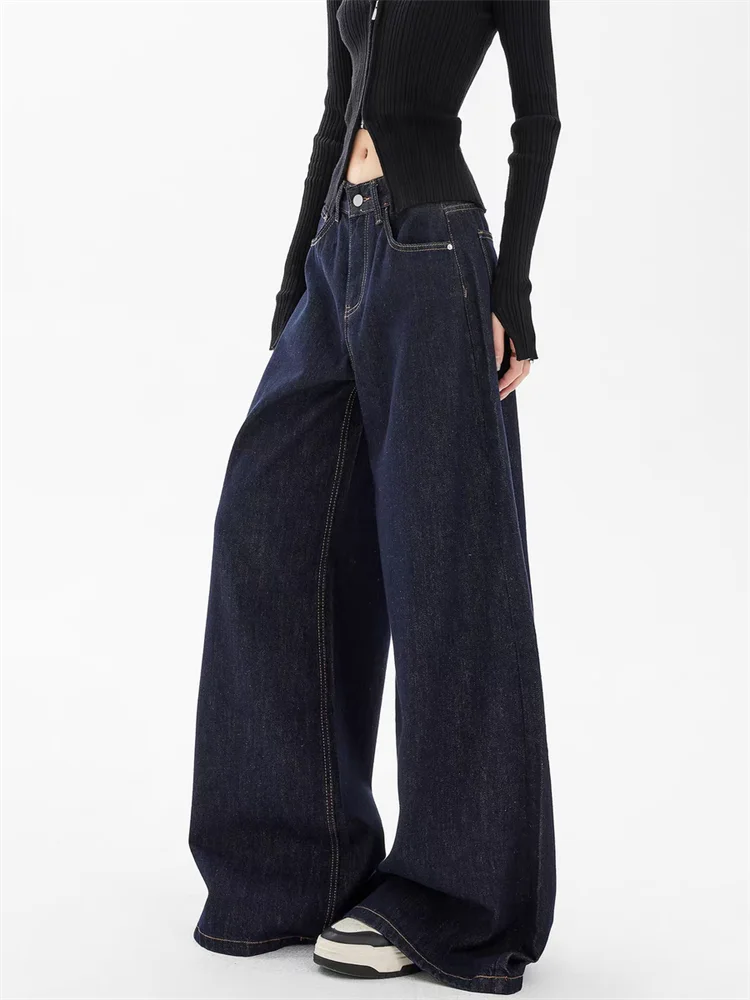 Women Jeans Outfit Ideas for Fall Fashion