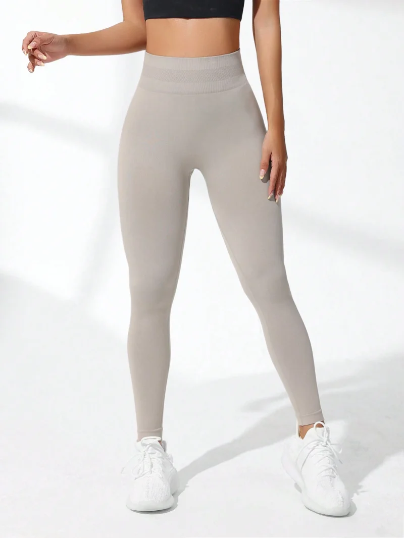 High Waist Yoga Pants for Plus Size Women That Stay Up All Workout