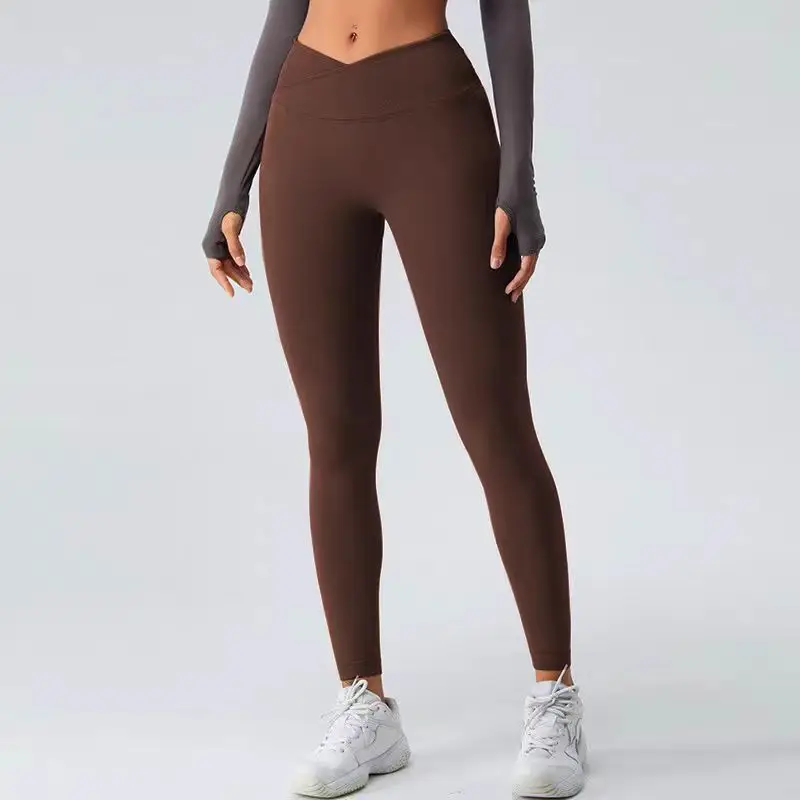 Cotton vs Linen Yoga Pants for Summer Workouts: Which Natural Fabric Wins